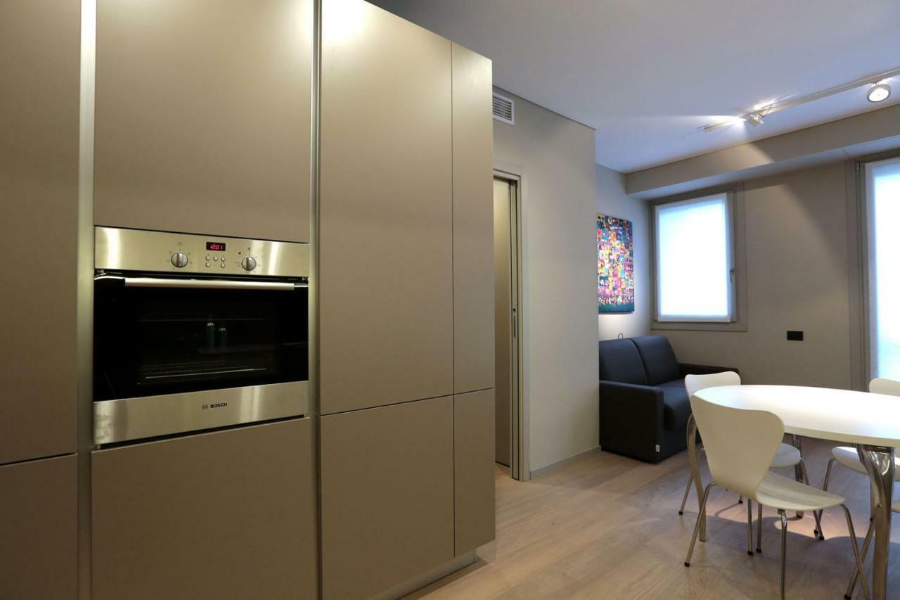 Suite Porta Romana #2 ミラノ エクステリア 写真